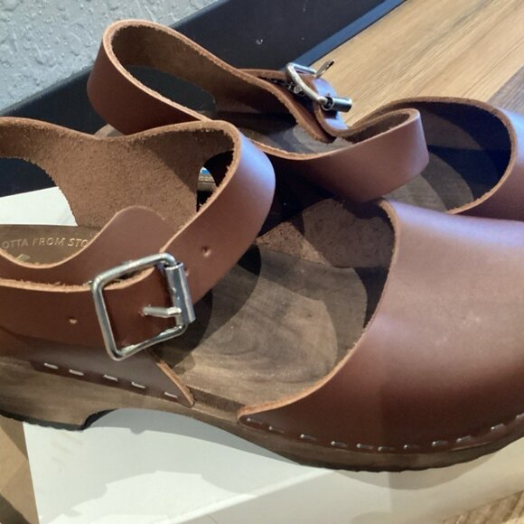 Lotta's Low Wood Cinnamon Clogs on Brown Base - NEW - Picture 9 of 10